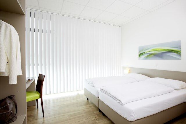 ホテル グッド ルームズ グントラムスドルフ