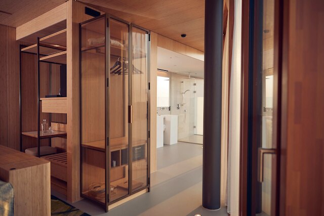 ホテル ジャカルタ アムステルダム