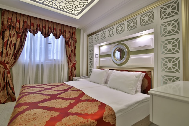 クイーンズ ランド イスタンブール