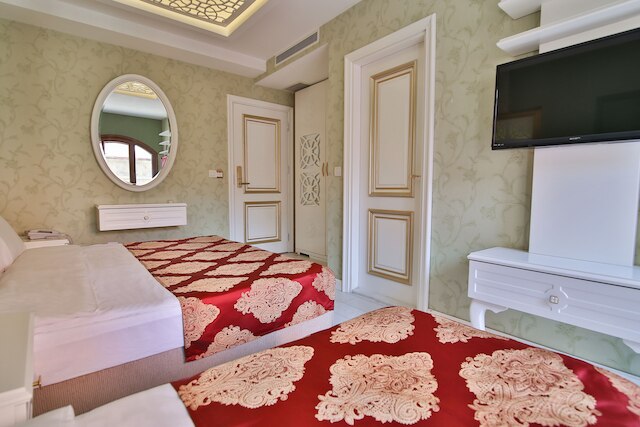 クイーンズ ランド イスタンブール