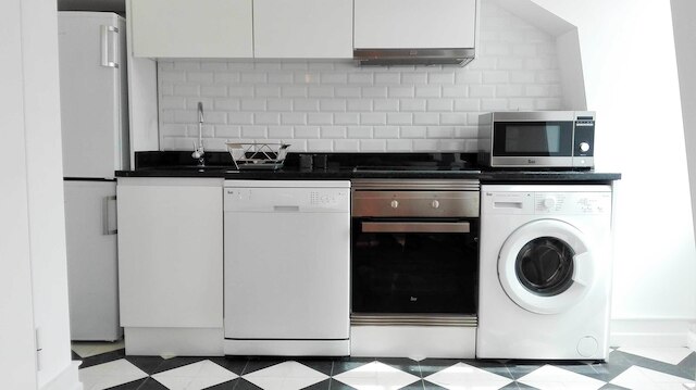 テホ リバー バイ アパートメンツ アルファマ