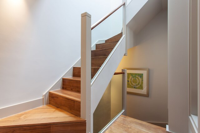 AKA メアリルボーン