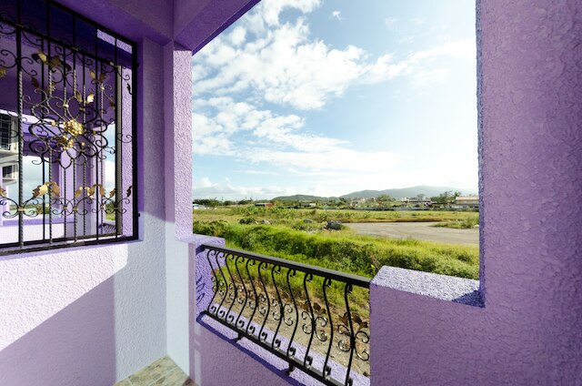 シー ブリーズ B & B