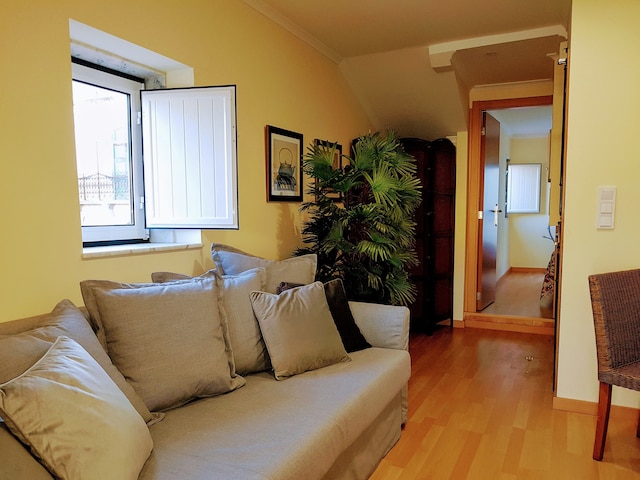 マルティン バズ バイ アパートメンツ アルファマ