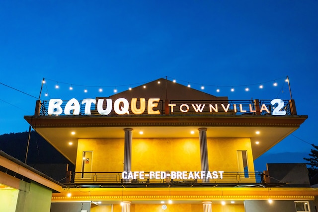 バトゥケ タウン ヴィラ 2