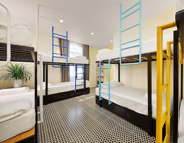 ザ ミラー ダナン ホステル