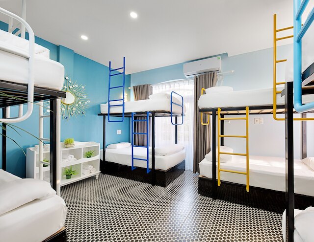 ザ ミラー ダナン ホステル