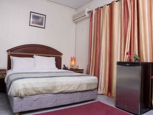 エド スコブ スイーツ リミテッド