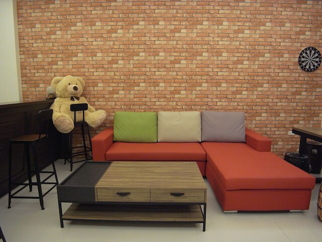 オマン イズ ベリー ハッピー B&B (阿曼很快樂電梯民宿)