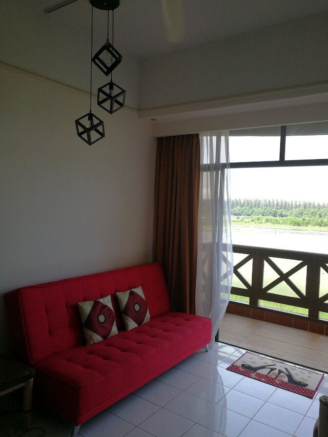 アイディール マコタ アパートメント