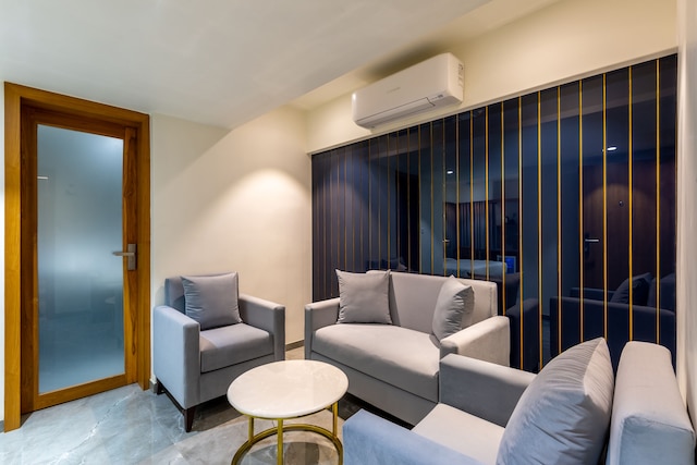 ホテル ナーランダ