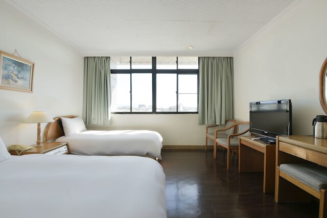 バック ホーム ホテル (西宁百客精品酒店)