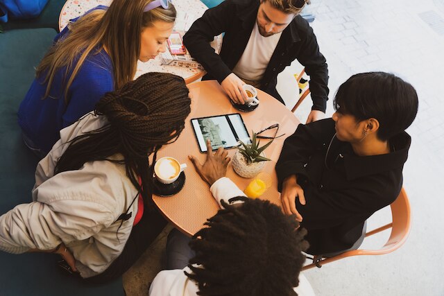 モサイコン - ホステル