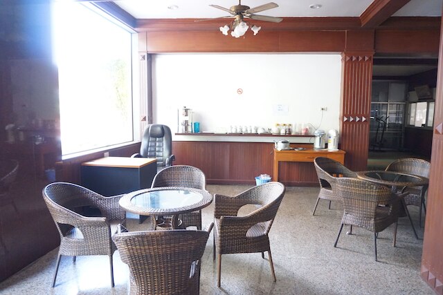 スリ チュンポーン ホテル