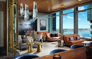 ザ チャーター ホテル シアトル、キュリオ コレクション バイ ヒルトン