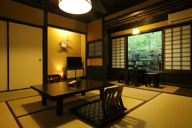 山あいの宿 喜安屋