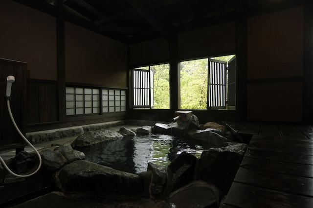 筋湯温泉 旅館秀月