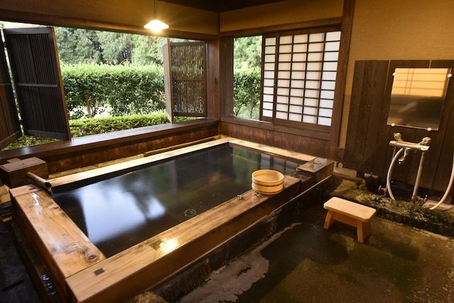 筋湯温泉 旅館秀月