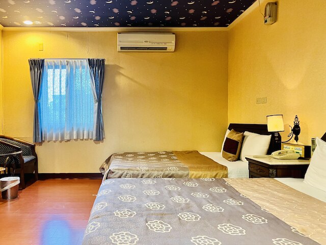 シンユェ モーテル (新悅汽車旅館)