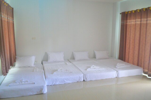 プール ハウス ランスカ