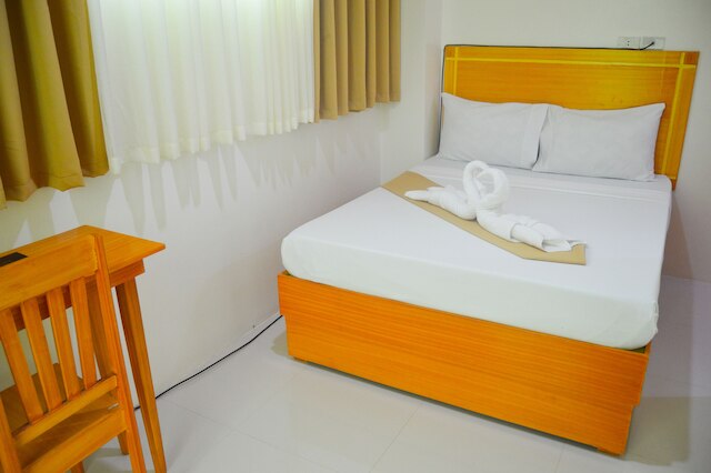 チェリーズ コート ヤード