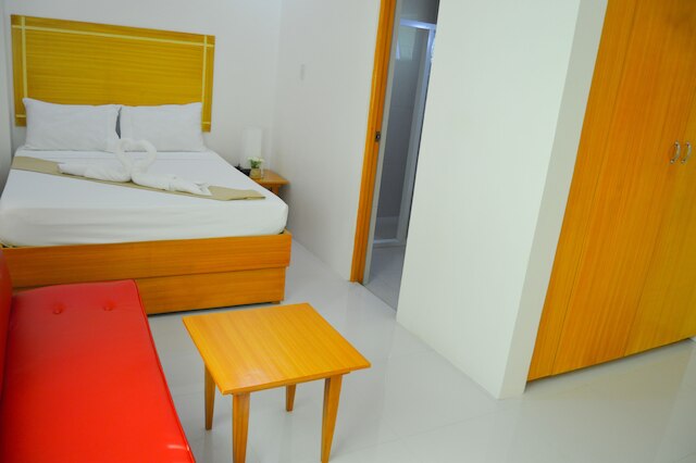 チェリーズ コート ヤード