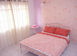 マニスマニス ピンク レディー コテージ