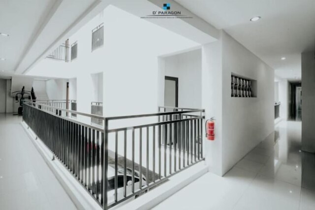 デ パラゴン カラン マラン