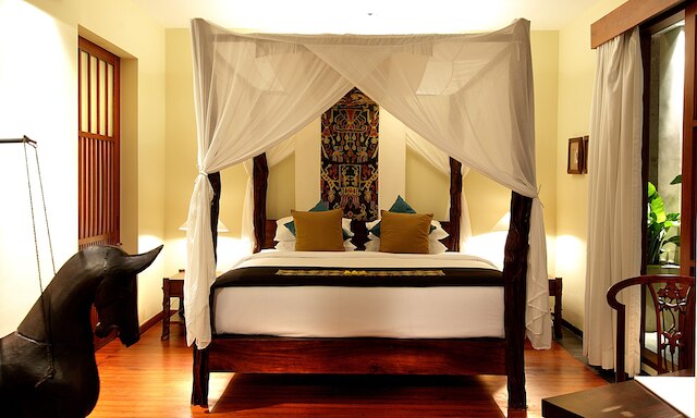 ロングハウスジンバランバリ