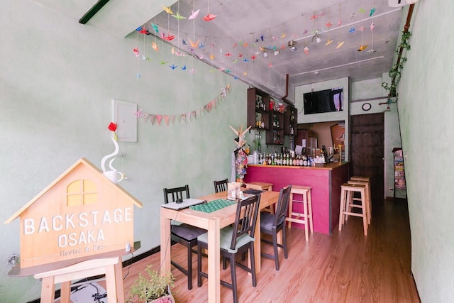 バックステージ 大阪 ホステル & バー