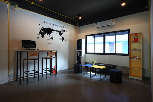 トゥク トゥク ホステル