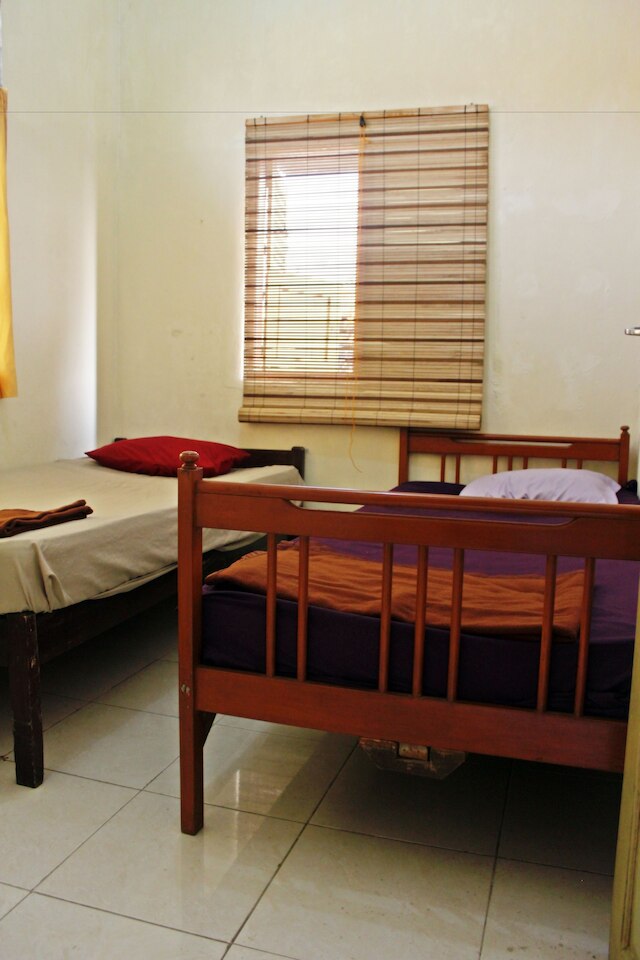 ルマー トゥマン バックパッカー