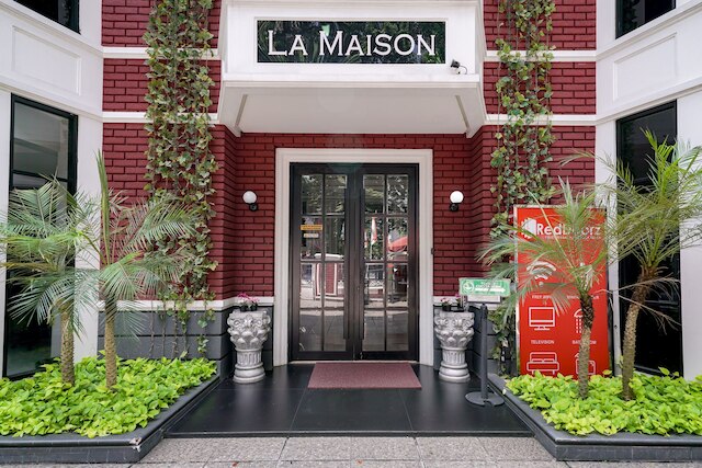 レッドドアーズ プレミアム ニア RS ポンドック インダー