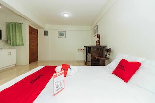 レッドドアーズ アットドゥ ビルダーズ ルームズ Ph1 タギッグ