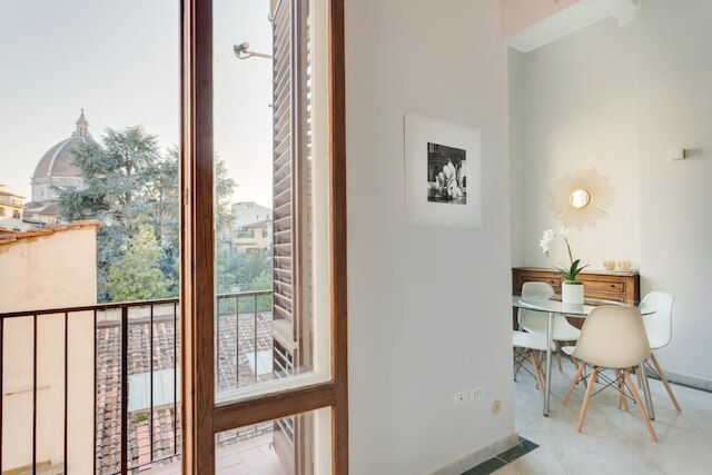 アルファニ ビューズ