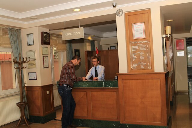 イヴクラン オテル