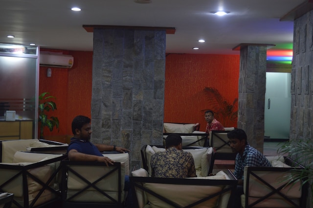 ホテル スイート サダフ