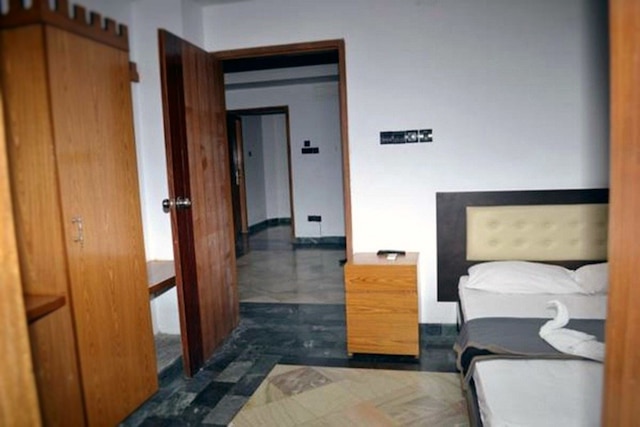 ホテル スイート サダフ