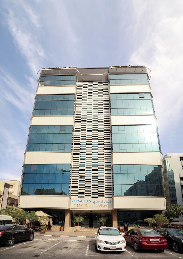 ヴェルサイユ バイ ヴィエラス