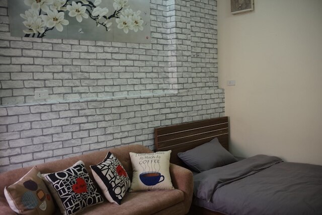 ピオニー ハウス トレード ホテル II