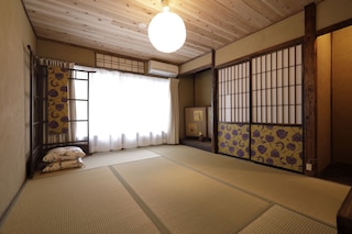 GUEST HOUSE & SALON KYOTO TSUKITO