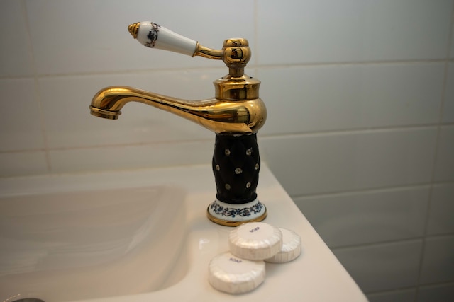 ツファニア ホテル