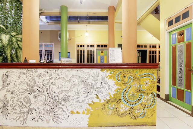 モニカ ホテル ジョグジャカルタ