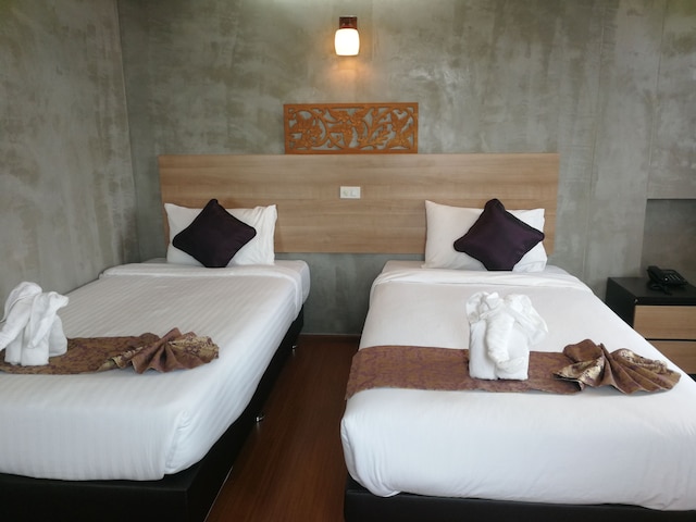 ナライ イヤラ パレス ロッブリー