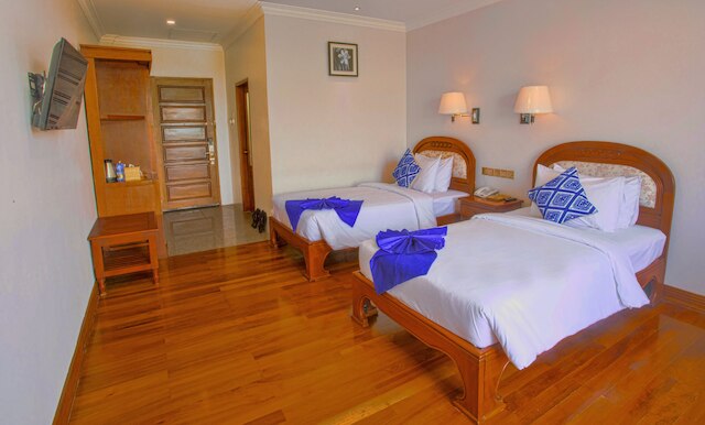 マンダレー ロッジ ホテル