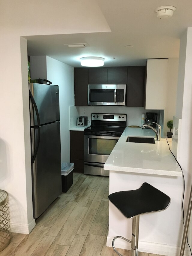 ベストディール! 2BR モダンビーチフロント オーシャンドライブ WiFi