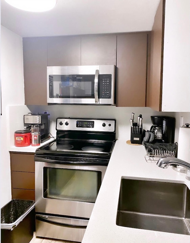 ベストディール! 2BR モダンビーチフロント オーシャンドライブ WiFi