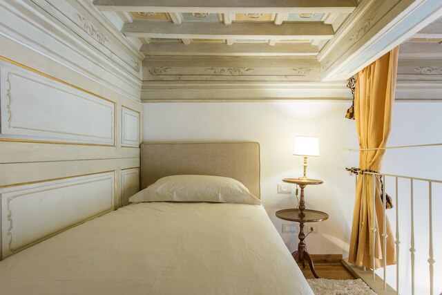 オルサンミケーレ ビュー