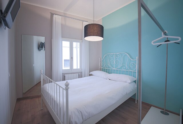 ピンツォケレ ホワイト