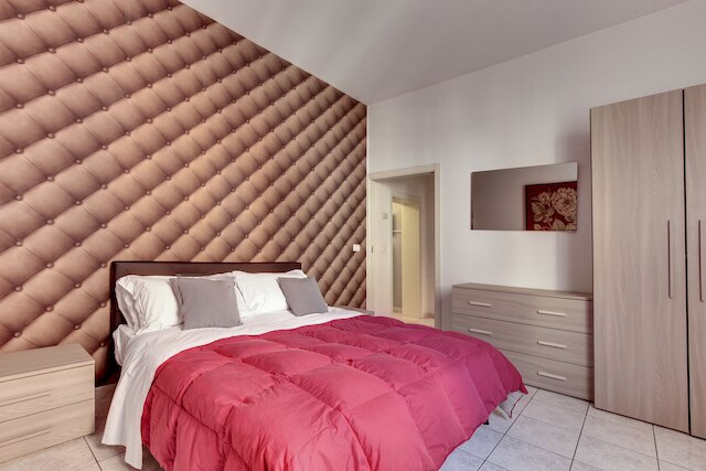 プレツィオーザ パレス アパートメンツ